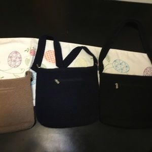 The SAK crochet bags 3 - Navy, black and beige